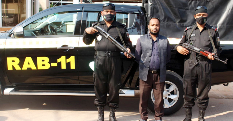 ভুয়া চক্ষু বিশেষজ্ঞ আটক