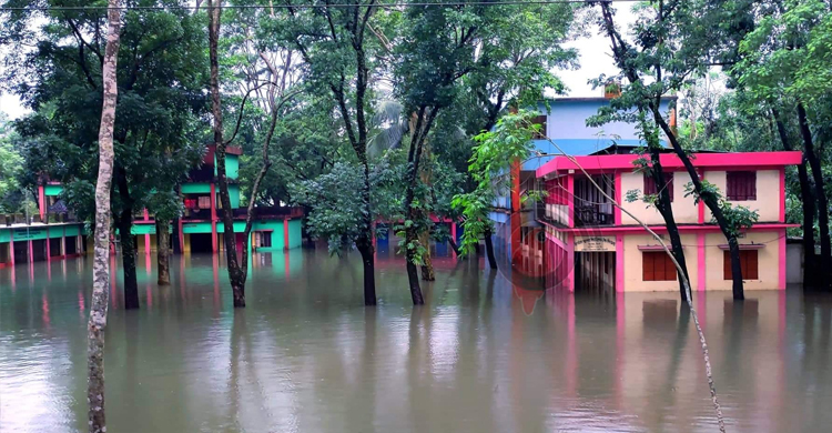বিশুদ্ধ পানি-খাবার সংকটে সিলেটের ১৩ লাখ মানুষ