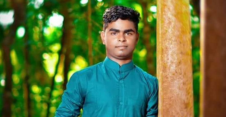 ‘কবরে কোরআন তেলাওয়াত করিও’ স্ট্যাটাস দিয়ে দুর্ঘটনায় নিহত যুবক