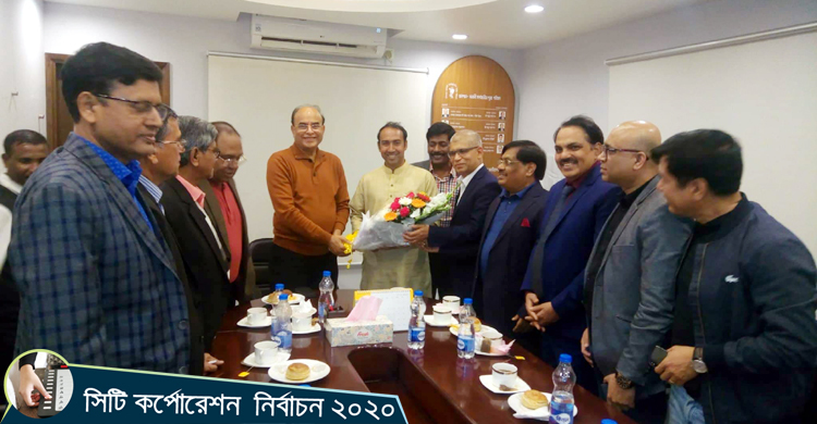 তাবিথকে পূজা ফাউন্ডেশন নেতাদের আশির্বাদ