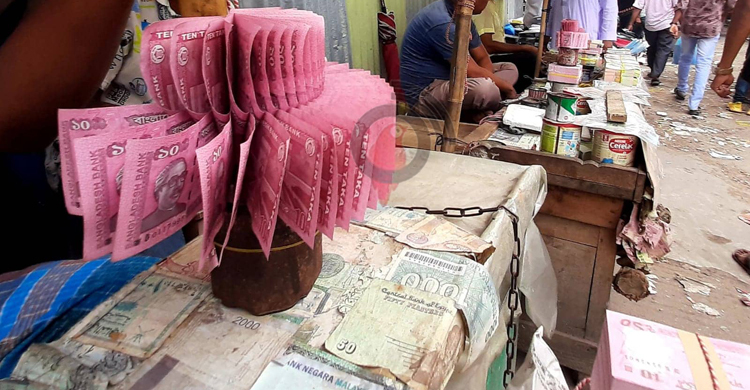 এ ঈদে নতুন টাকায় আগ্রহ কম