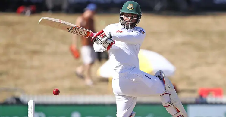 ১৩ হাজারে দেশের প্রথম তামিম ইকবাল