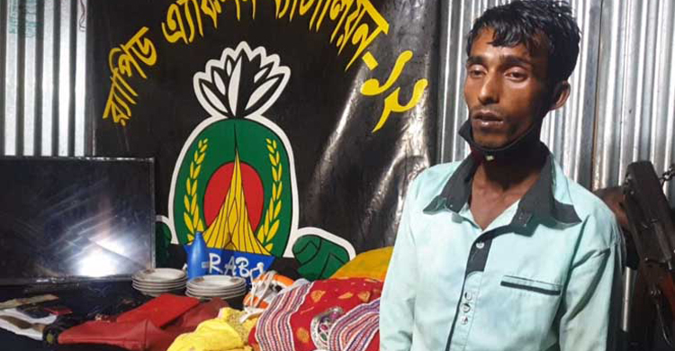 একই পরিবারের ৪ জনকে হত্যার রোমহর্ষক বর্ণনা দিলেন সাগর