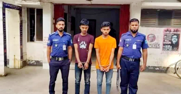 প্রেমের প্রস্তাব প্রত্যাখ্যান করায় স্কুলছাত্রীকে অপহরণের পর ধর্ষণ