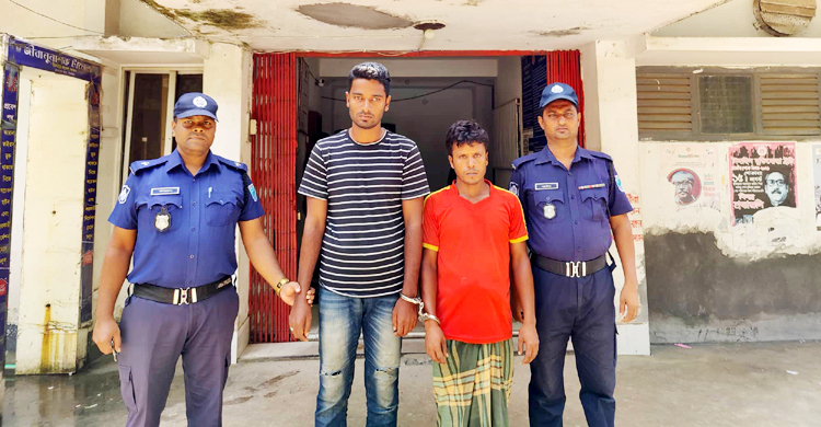 কলেজছাত্রীকে ধর্ষণ-ভিডিও ধারণ, প্রেমিকসহ আটক ২