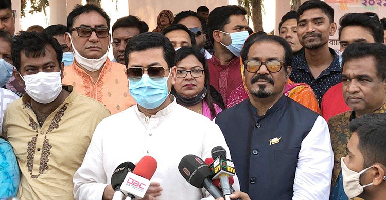 প্রয়োজনে জমি অধিগ্রহণ করে প্রতি ওয়ার্ডে মাঠ : তাপস