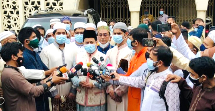 ২৪ ঘণ্টার মধ্যে বর্জ্য অপসারণের ঘোষণা মেয়র তাপসের
