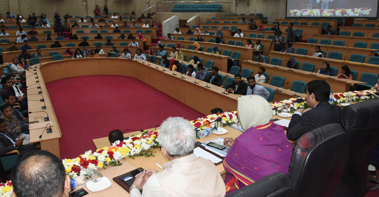 মানবসভ্যতা উত্থানের সঙ্গে ধ্বংসেও নিয়ামক জ্বালানি: তাপস