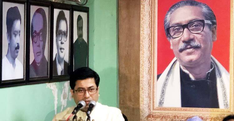 আব্দুল আজিজ ক্যারিশমাটিক নেতা ছিলেন : শেখ তাপস