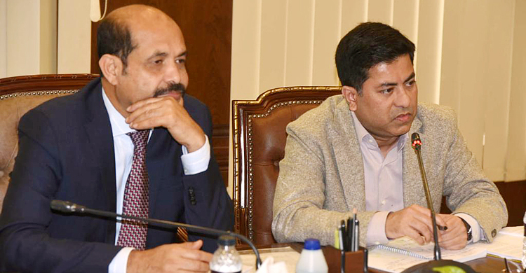 ১ এপ্রিল থেকে টার্মিনালের বাইরে বাস কাউন্টার থাকবে না: তাপস