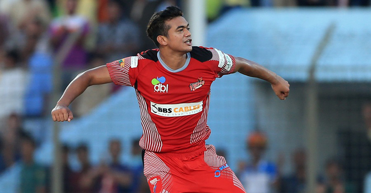 সুজনের ‘তুরুপের তাস’ তাসকিনের অভিষেকেই বাজিমাত