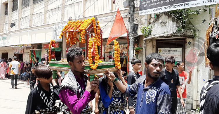 হোসেনি দালানে তাজিয়া মিছিলের প্রস্তুতি সম্পন্ন