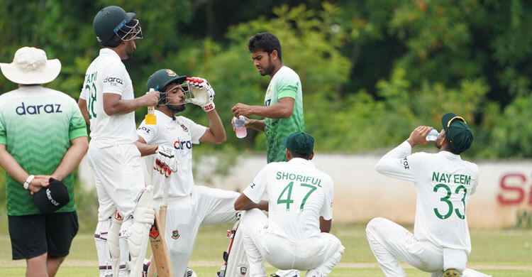 দিনশেষে টিম মিটিংয়ে আগামীকালের জন্য কী পরিকল্পনা হলো!