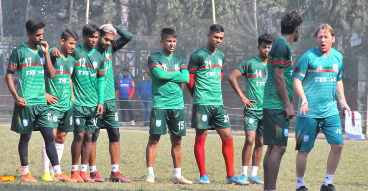 টিকে থাকার লড়াইয়ে নামছে বাংলাদেশ