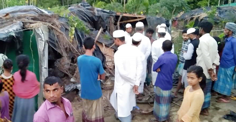 ঝুপড়িঘরে বন্য হাতির আক্রমণ, প্রাণ গেলো স্কুলছাত্রীর
