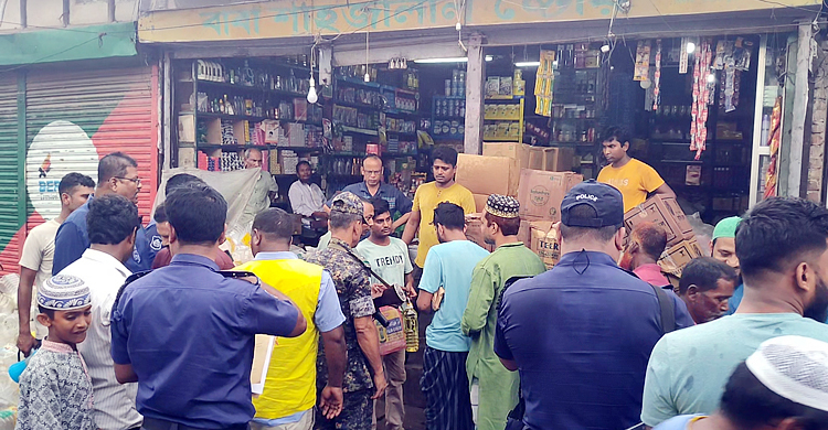 মুন্সিগঞ্জে মজুতের দুই হাজার লিটার সয়াবিন তেল উদ্ধার