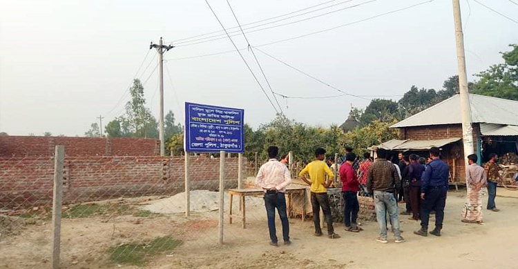 পুলিশের উদ্ধার করা জমিতে থানা স্থাপনের দাবি