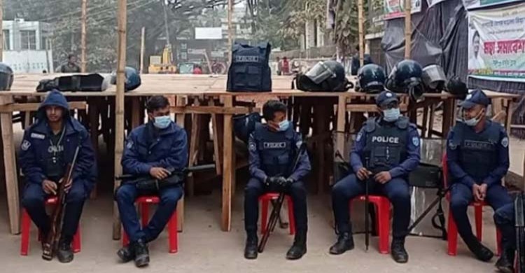 একই মাঠে যুবদল-ছাত্রলীগের কর্মসূচি, ১৪৪ ধারা জারি