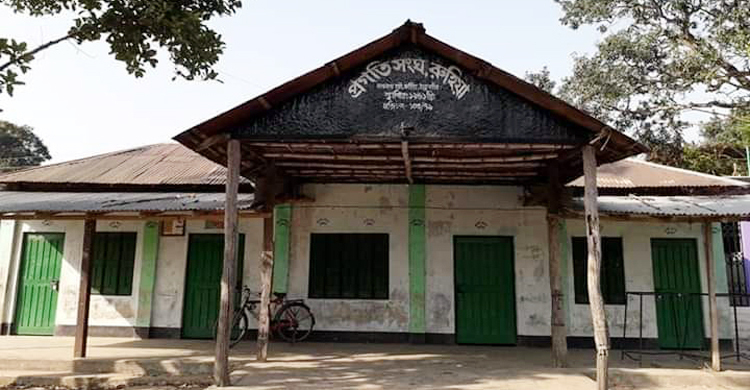 পৃষ্ঠপোষকতার অভাবে বন্ধ বিদ্যানিধি পাঠাগার