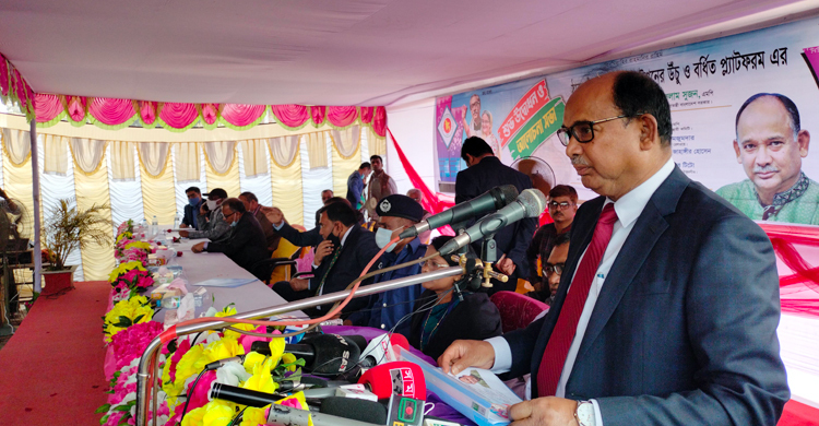 রেলের উন্নয়নকে ত্বরান্বিত করেছে সরকার : রেলমন্ত্রী