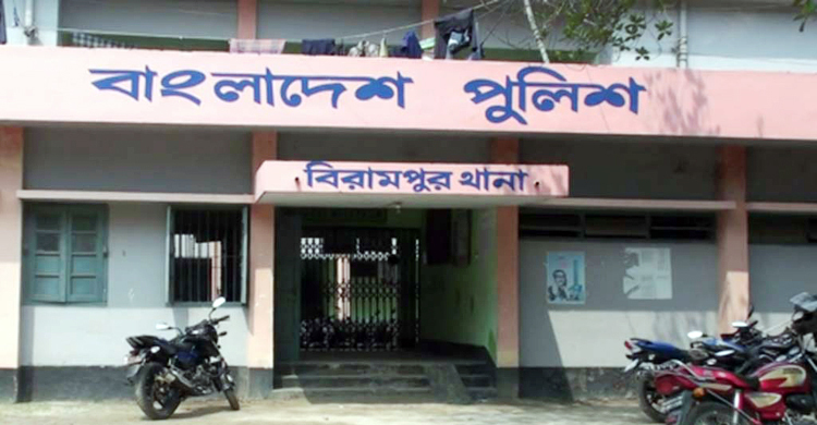 ৬ বছর আগে মারা যাওয়া ব্যক্তির নামে মারধরের মামলা