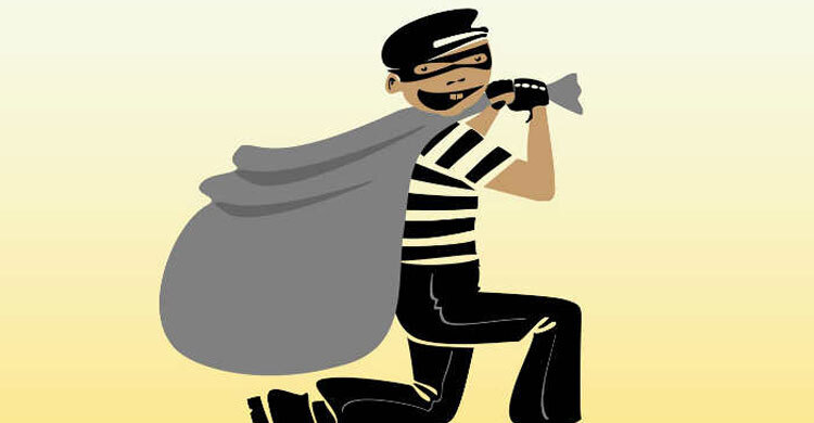 সাড়ে চার লাখ টাকার সিগারেট নিয়ে গেলো চোর