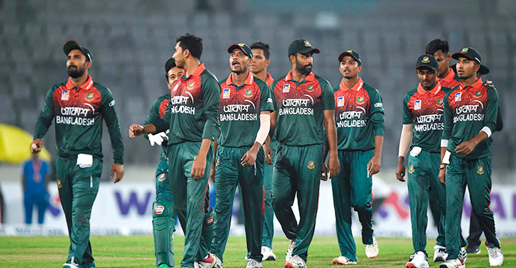 ঈদের দিন প্রথম ওয়ানডে টাইগারদের