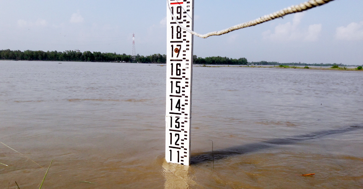 তিস্তার পানি বিপৎসীমা ছুঁই ছুঁই, বন্যার শঙ্কা