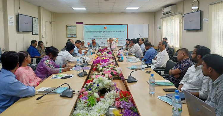 তামাকনির্ভরতা কমিয়ে বিকল্প রাজস্ব উৎস খুঁজতে হবে