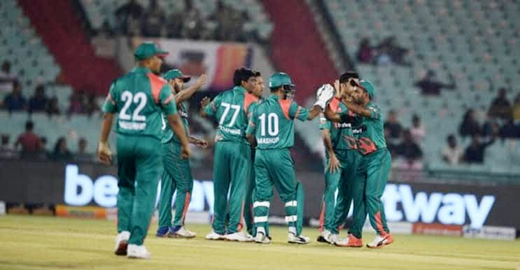 টিভিতে আজ দেখবেন যে সব খেলা