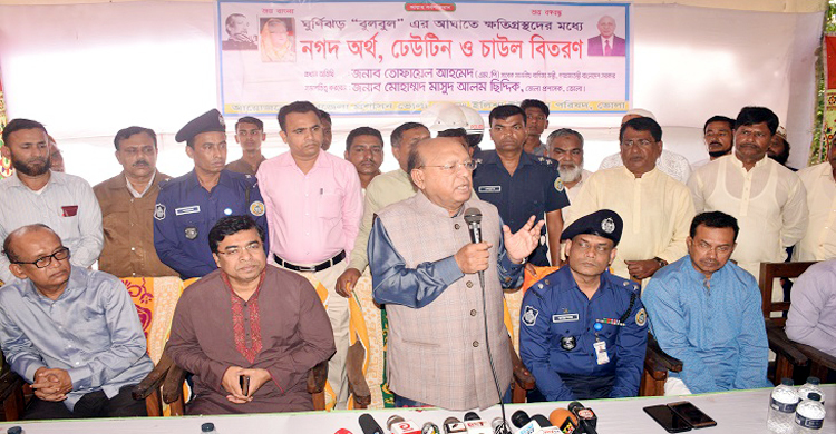 শিগগিরই পেঁয়াজের দাম স্বাভাবিক হয়ে যাবে : তোফায়েল
