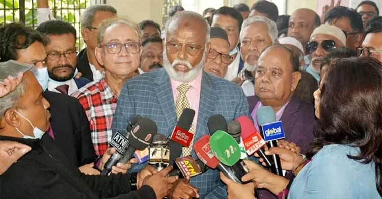 পদ হারিয়ে তৈমূর বললেন, ‘আমার ভাগ্যের মালিক আল্লাহ’