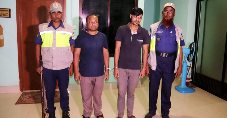 পুলিশ পরিচয়ে দুই পর্যটককে অপহরণ, ৪ যুবক গ্রেফতার