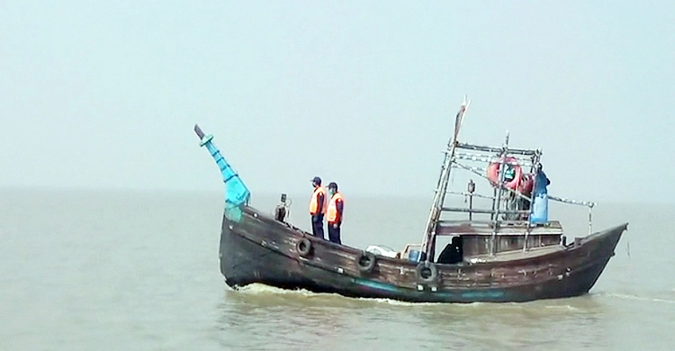 ট্রলারডুবিতে নিখোঁজ শ্রমিকের মরদেহ উদ্ধার