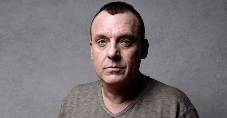 হলিউড অভিনেতা টম সাইজমোর গুরুতর অসুস্থ