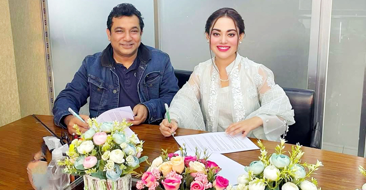 প্রযোজনায় নাম লেখালেন তমা, জুটি বাঁধলেন তৌকীরের সঙ্গে