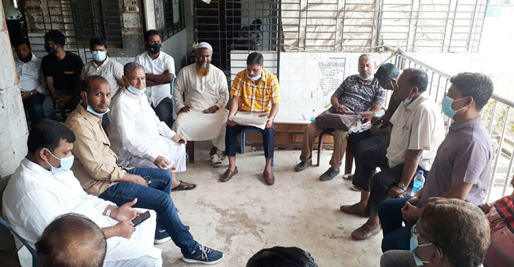 দলিল লেখকদের সঙ্গে অসদাচরণ, সাব-রেজিস্ট্রারের অপসারণ দাবি