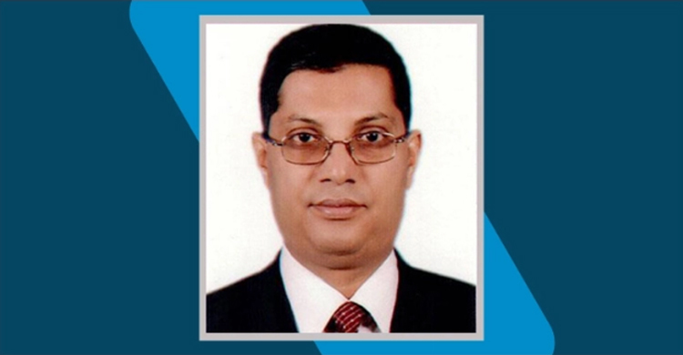 জাতির পিতার প্রতিকৃতিতে লেজিসলেটিভ সচিবের শ্রদ্ধা
