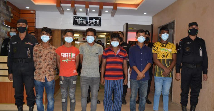 গাজীপুরে ইজিবাইক চালক হত্যার রহস্য উন্মোচন র্যাবের