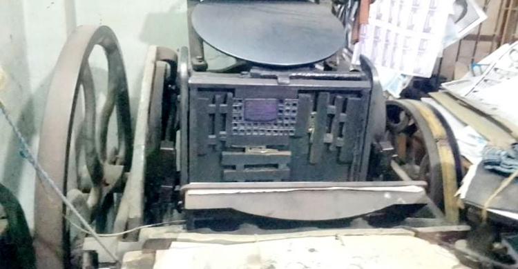 কালের সাক্ষী লেটারপ্রেস: অন্তহীন খাটুনিতে ছাপা হতো পত্রিকা
