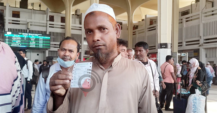 নিবন্ধন করে সহজেই মিলছে ট্রেনের টিকিট
