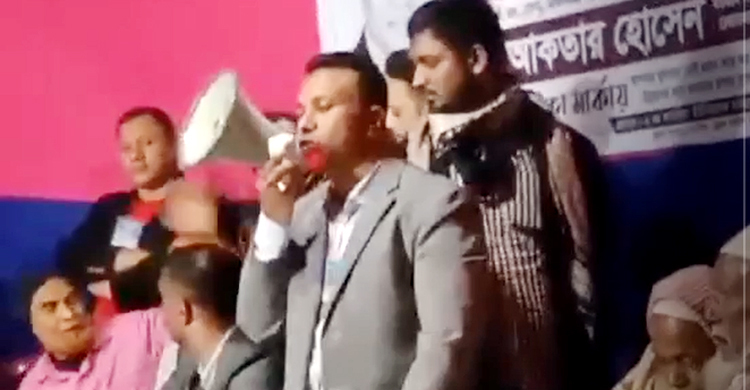 ভোটের দিন ‘অস্ত্র লোড’ রাখার ঘোষণা প্রার্থীর, ভিডিও ভাইরাল
