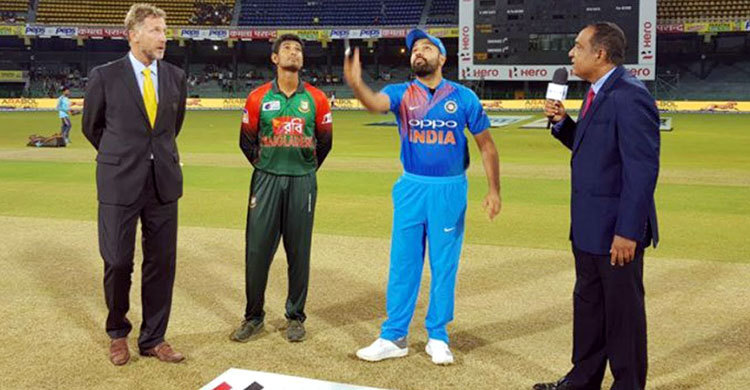 অঘোষিত ফাইনালে টস জিতে বোলিংয়ে বাংলাদেশ