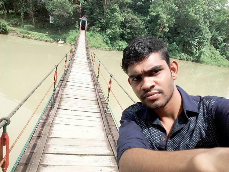 পাহাড়ি কন্যা বান্দরবান ভ্রমণে ঘুরবেন যেসব স্পট