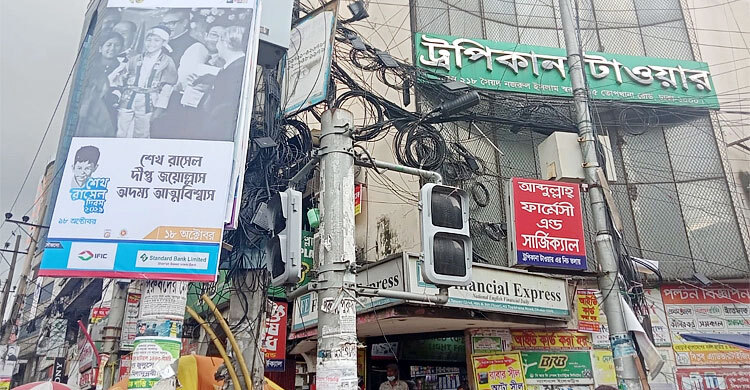 কৃত্রিম বুদ্ধিমত্তার ট্রাফিক সিগন্যাল নিয়ে শুরুতেই বিপত্তি