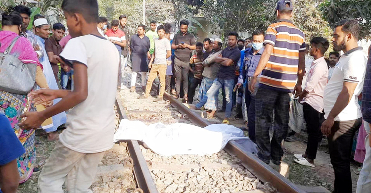 ট্রেনের নিচে ঝাঁপ, যুবকের খণ্ডিত মরদেহ উদ্ধার