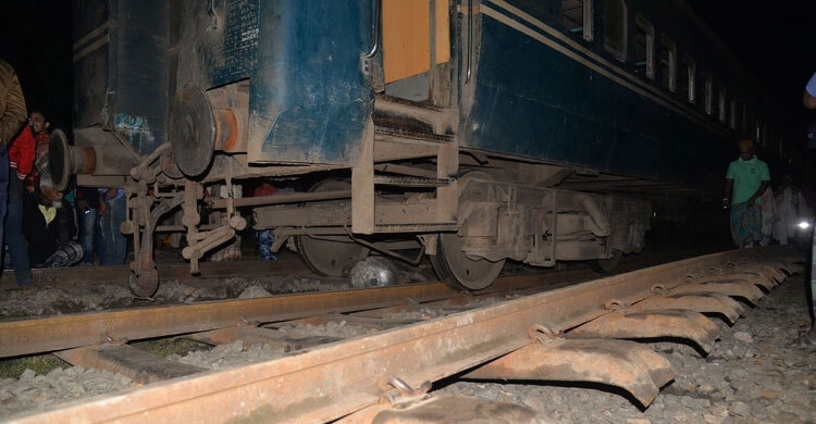 যশোর জংশনে আড়াই ঘণ্টা পর রেলযোগাযোগ স্বাভাবিক