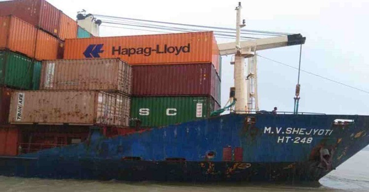 Transshipment: Indian goods-laden ship arrives at Ctg port for trial run