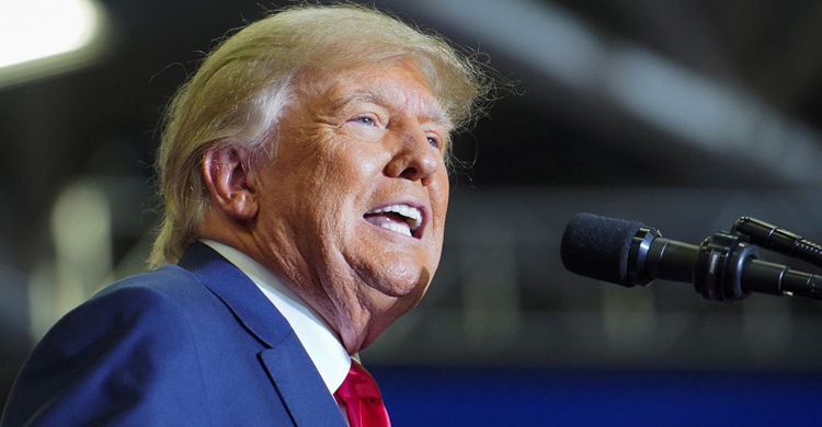 Trump sues CNN for defamation