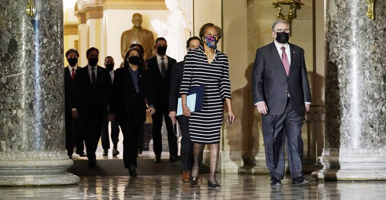 Trump impeachment goes to Senate, testing his sway over GOP